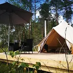 Sokka Center & Glamping * Otepää