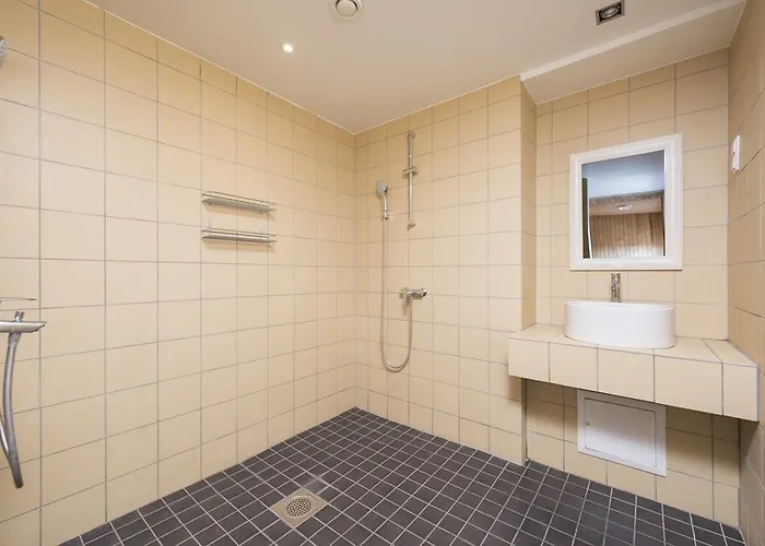 Sokka Center & Glamping *