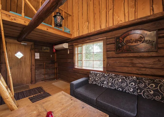 Sokka Center & Glamping * Otepää